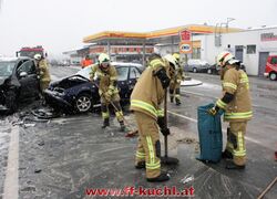 Verkehrsunfall Nähe Tankstelle