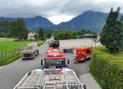 // EINSATZ // Abschleppen eines LKWs